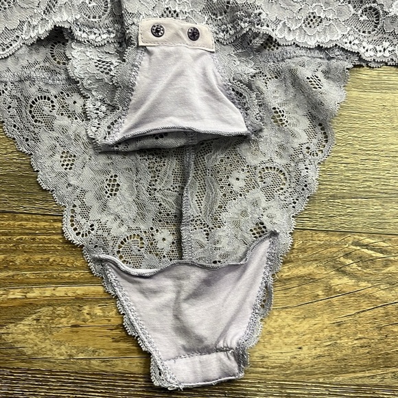 Free People Intimately On Board Bodysuit Sz L Lace Open Tie Back Hippie Boho - Picture 13 of 16